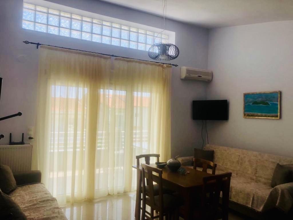 Di Mare apartment Keramotí Esterno foto